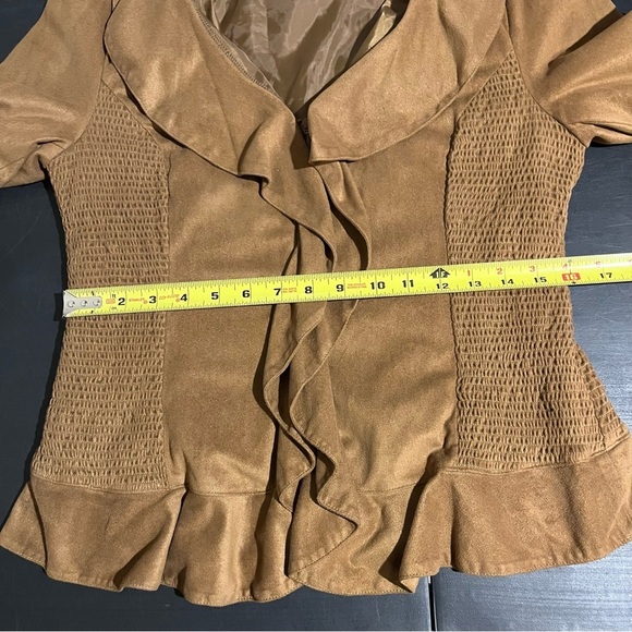 Jones New York Signature Womens Size 8 Faux Suede Zip Up Jacket Brown Ruffle - Picture 10 of 11